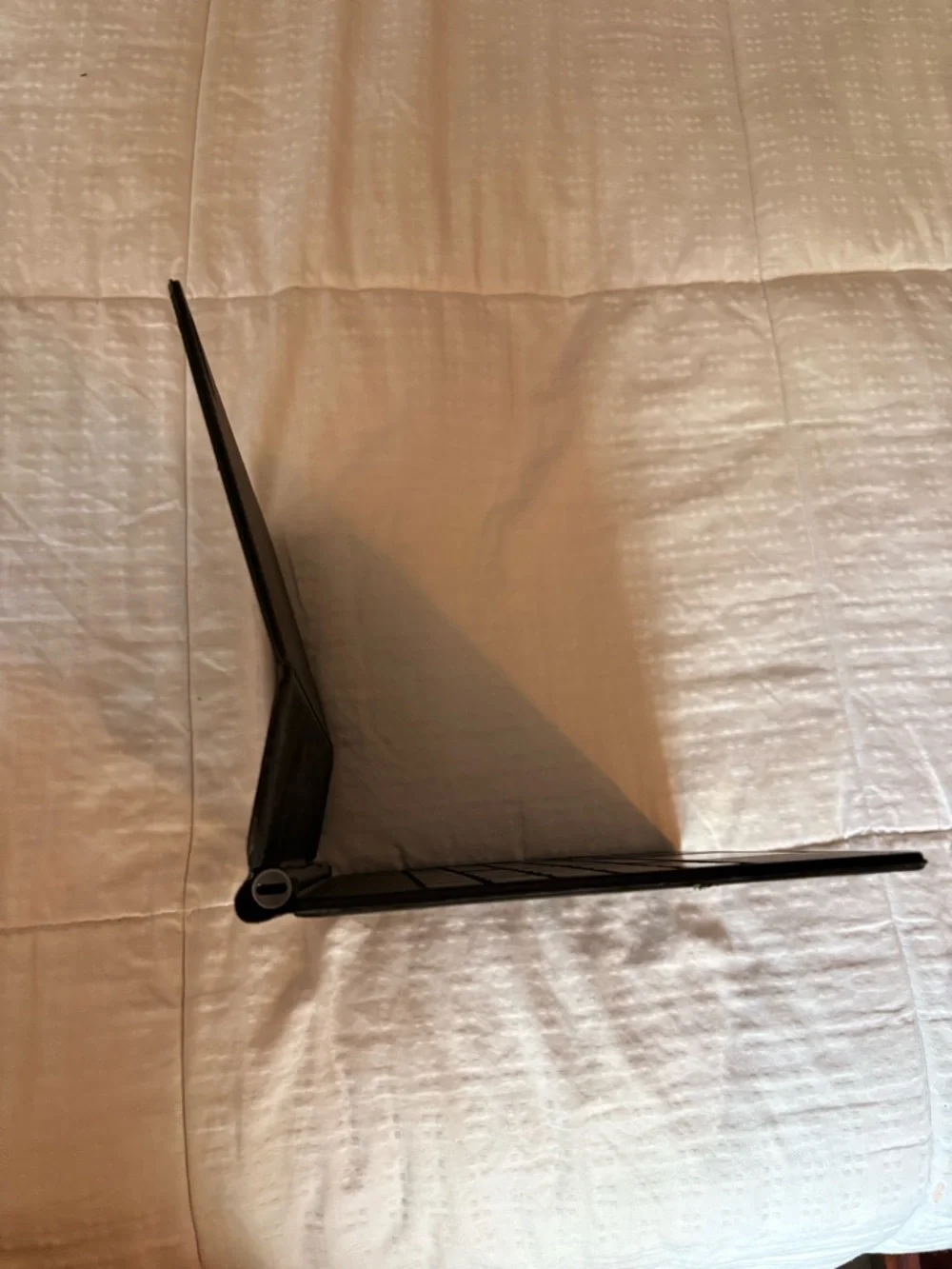 Apple Black Magnetic Tablet Keyboard Case